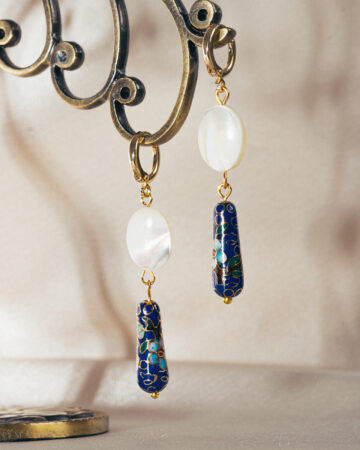 Vintage authentic Cloisonné boho dangle earrings with mother of pearl.