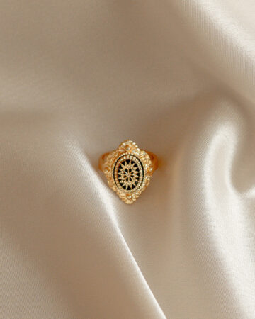 Vintage Victorian reproduction adjustable gold plated ring, glass Intaglio signet style ring